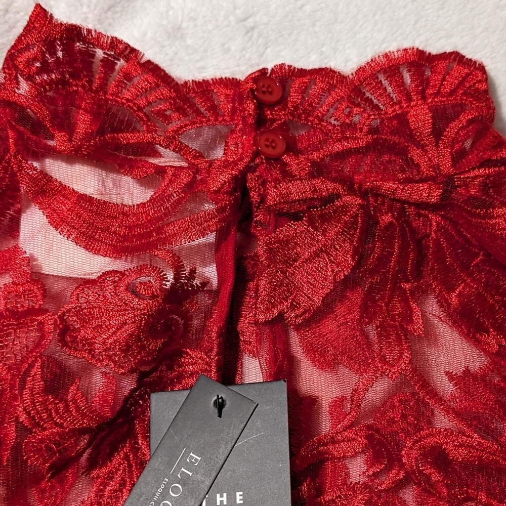 Eloquii Lace Mock Neck Blouse - Picture 3 of 12